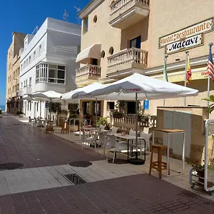 Macavi Guest house